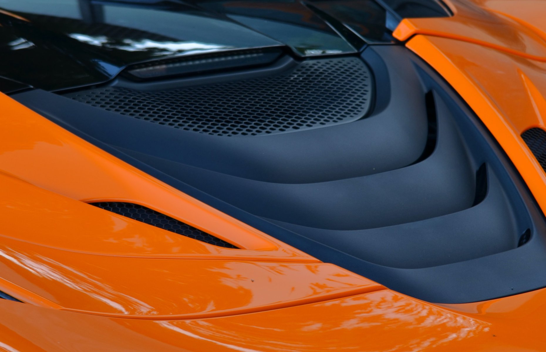 Ju ndihmojmë të gjeni 
pjesët e veturës suaj!